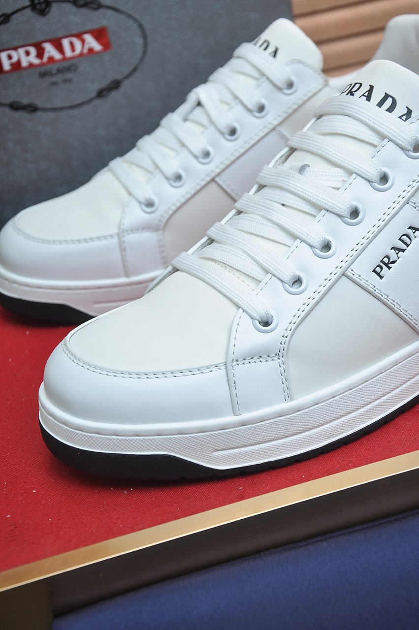 Prada Contrast Lace Low-Top Sneakers — detail