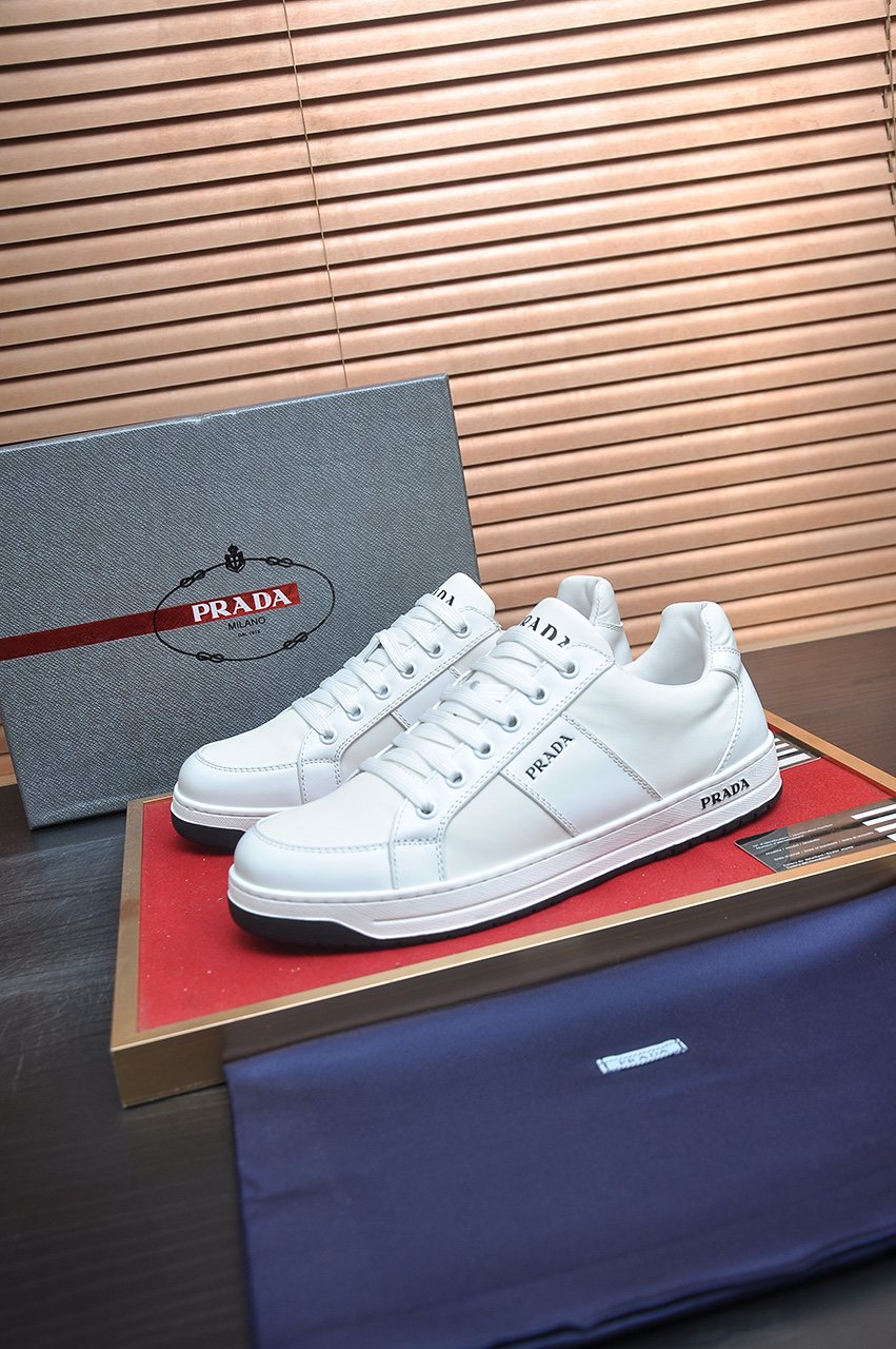 Prada Contrast Lace Low-Top Sneakers — front