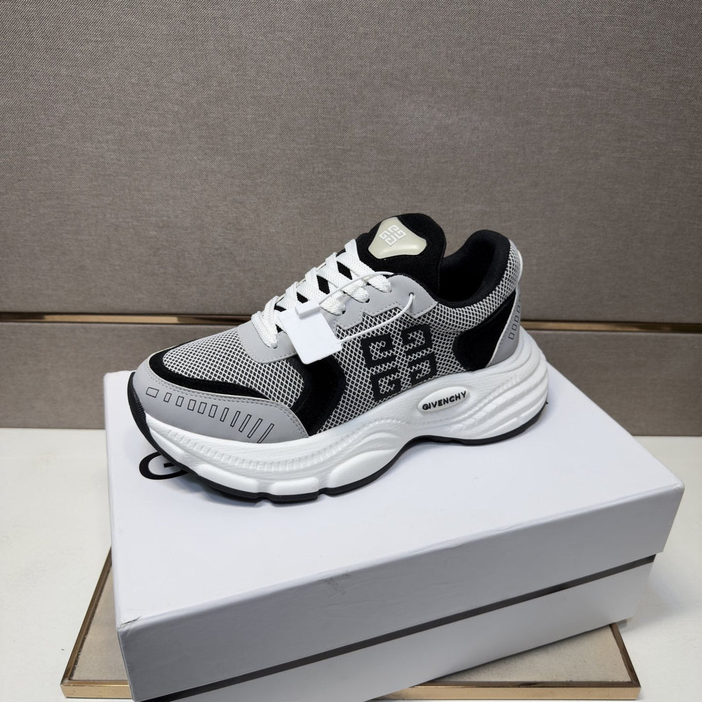 Givenchy Paneled Low-Top Sneakers — side