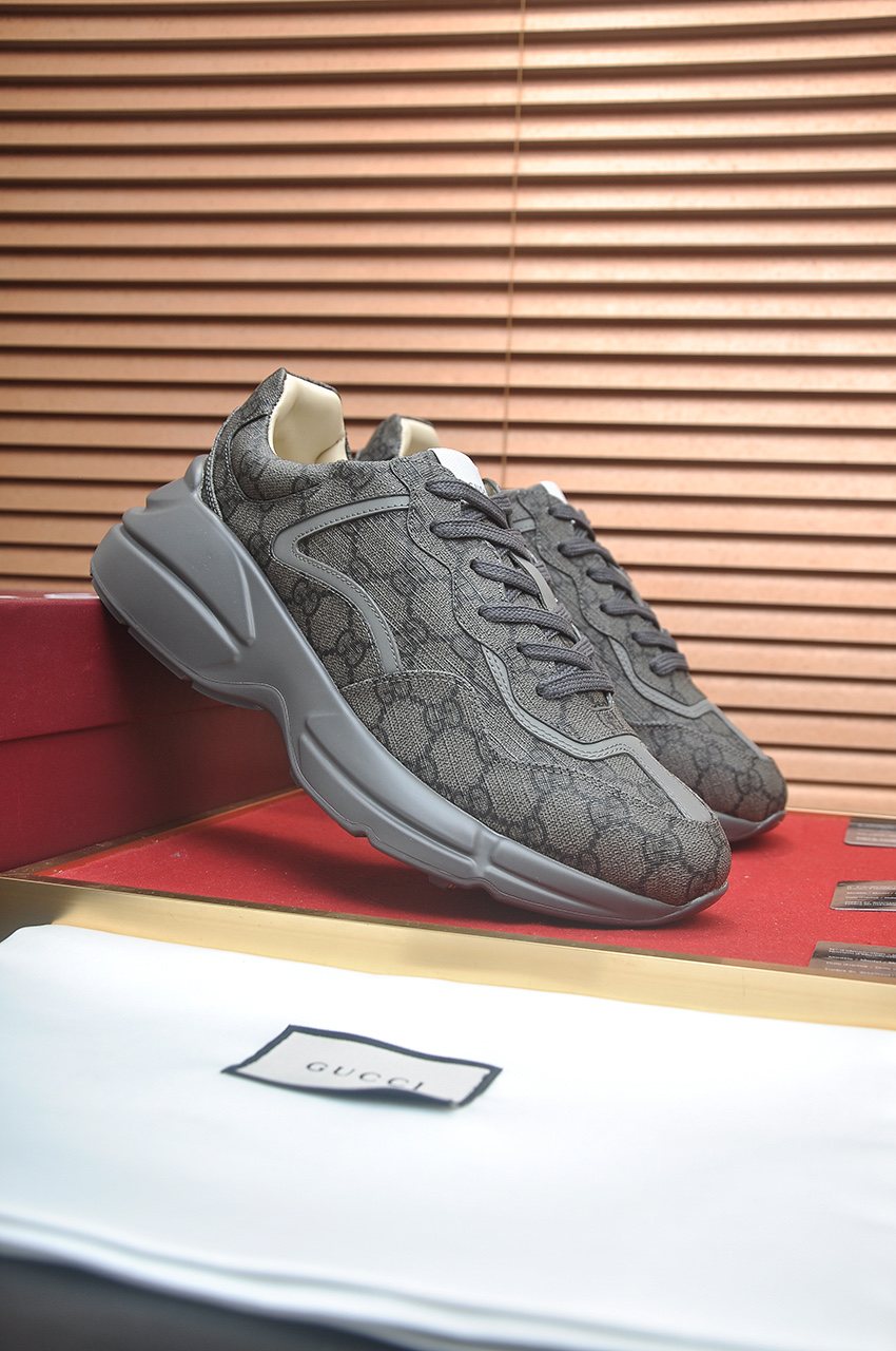 Gucci Tonal Pattern Chunky Low-Top Sneakers — front