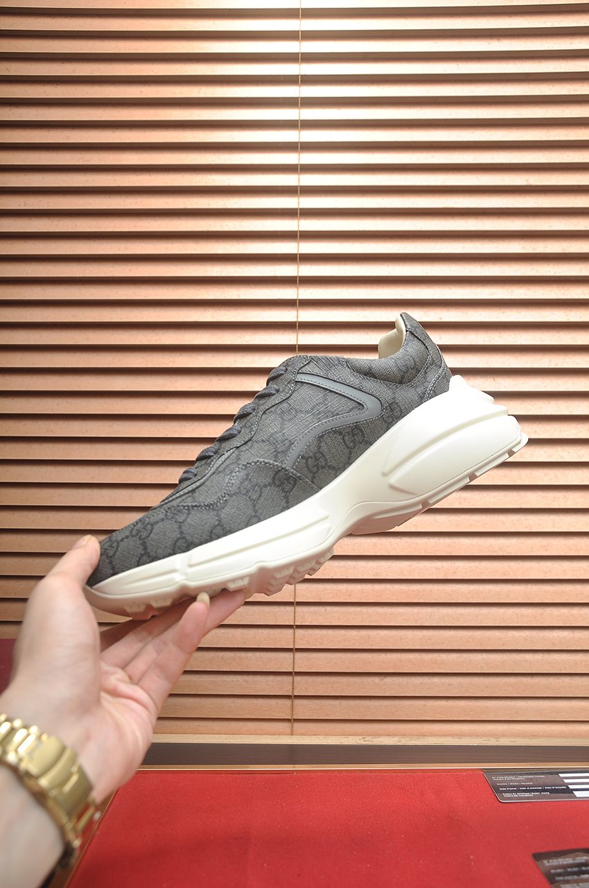 Gucci Tonal Pattern Chunky Low-Top Sneakers — side