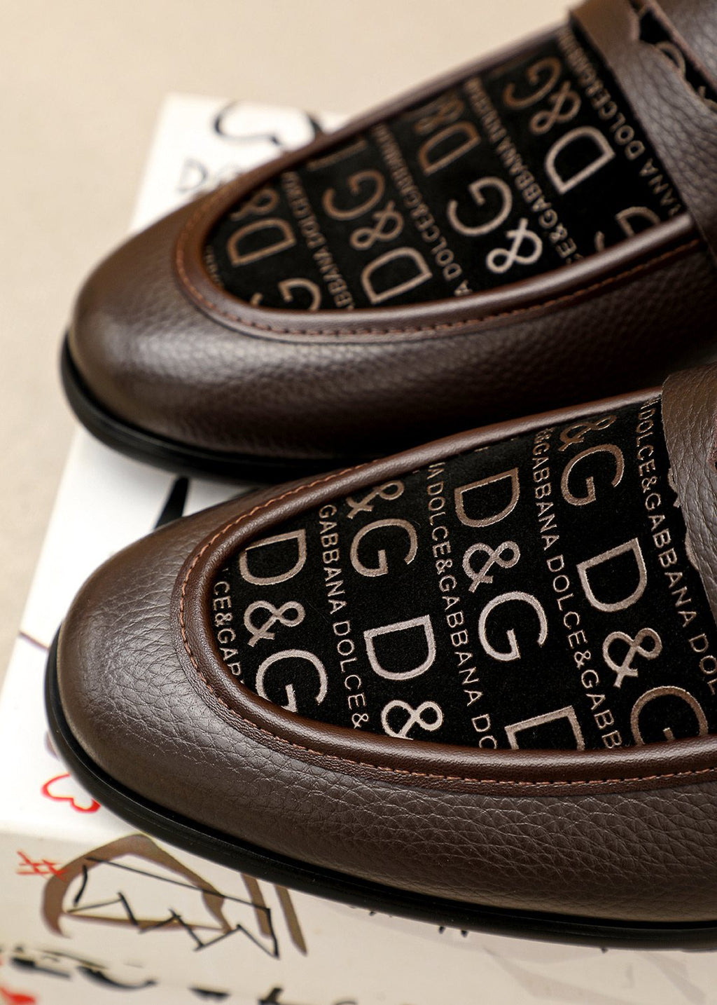 Dolce & Gabbana Text Panel Slip-On Loafers — detail