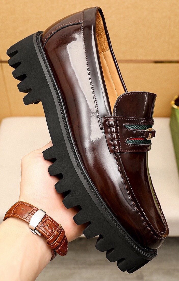 Gucci Striped Vamp Lug Sole Loafers — front