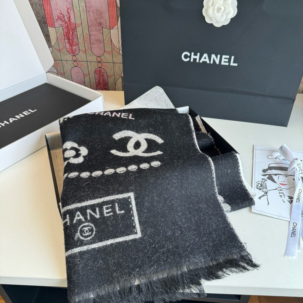 Chanel Pearl Motif Fringe Scarf — hero