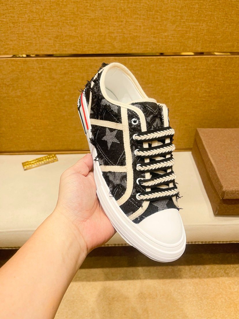 Star-Pattern High-Top Sneakers — side