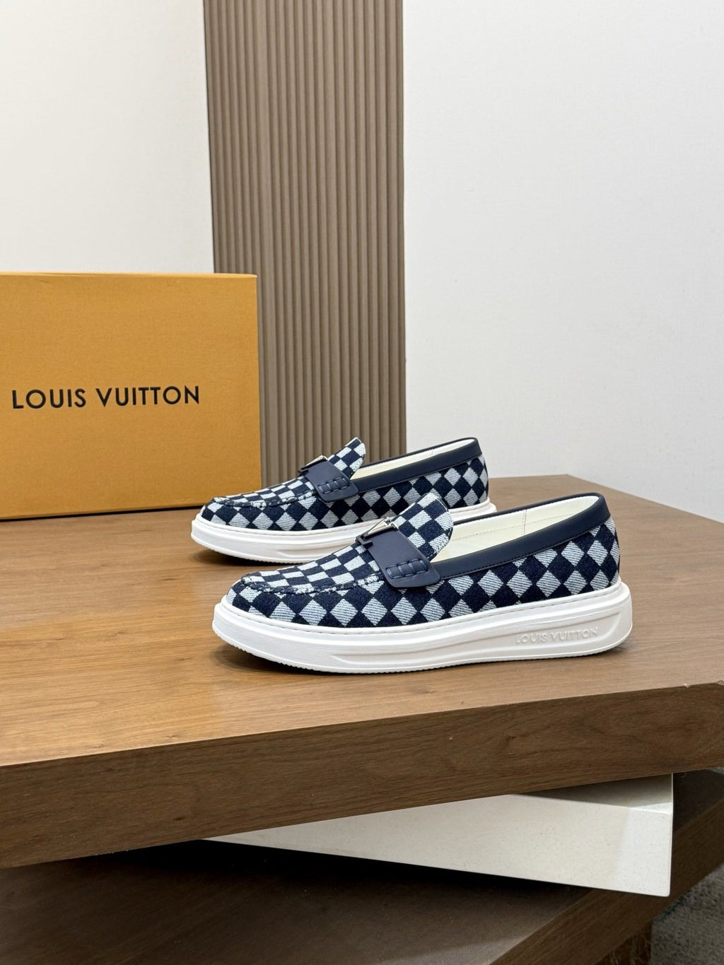 lougou Strap Slip-On Sneakers — front