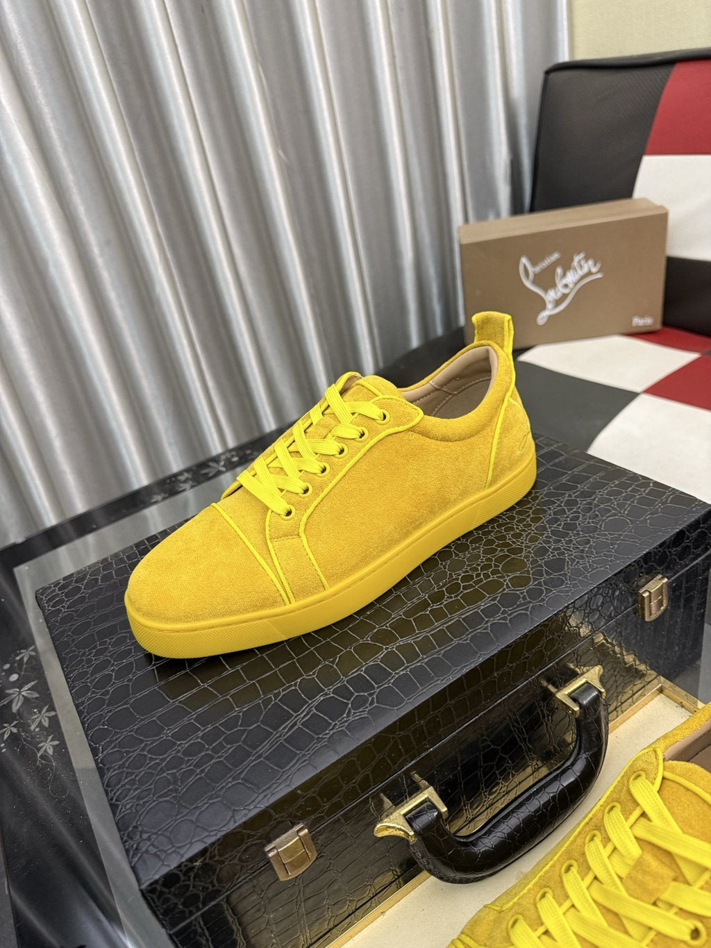 Christian Louboutin Low-Top Lace-Up Sneakers — front