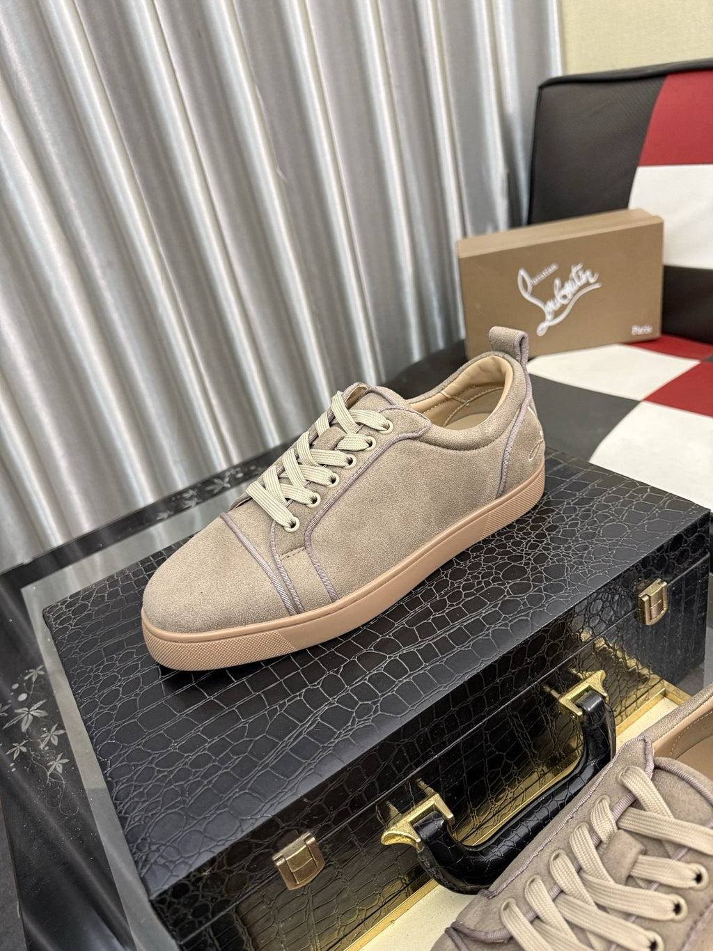 Christian Louboutin Low-Top Lace-Up Sneakers — front