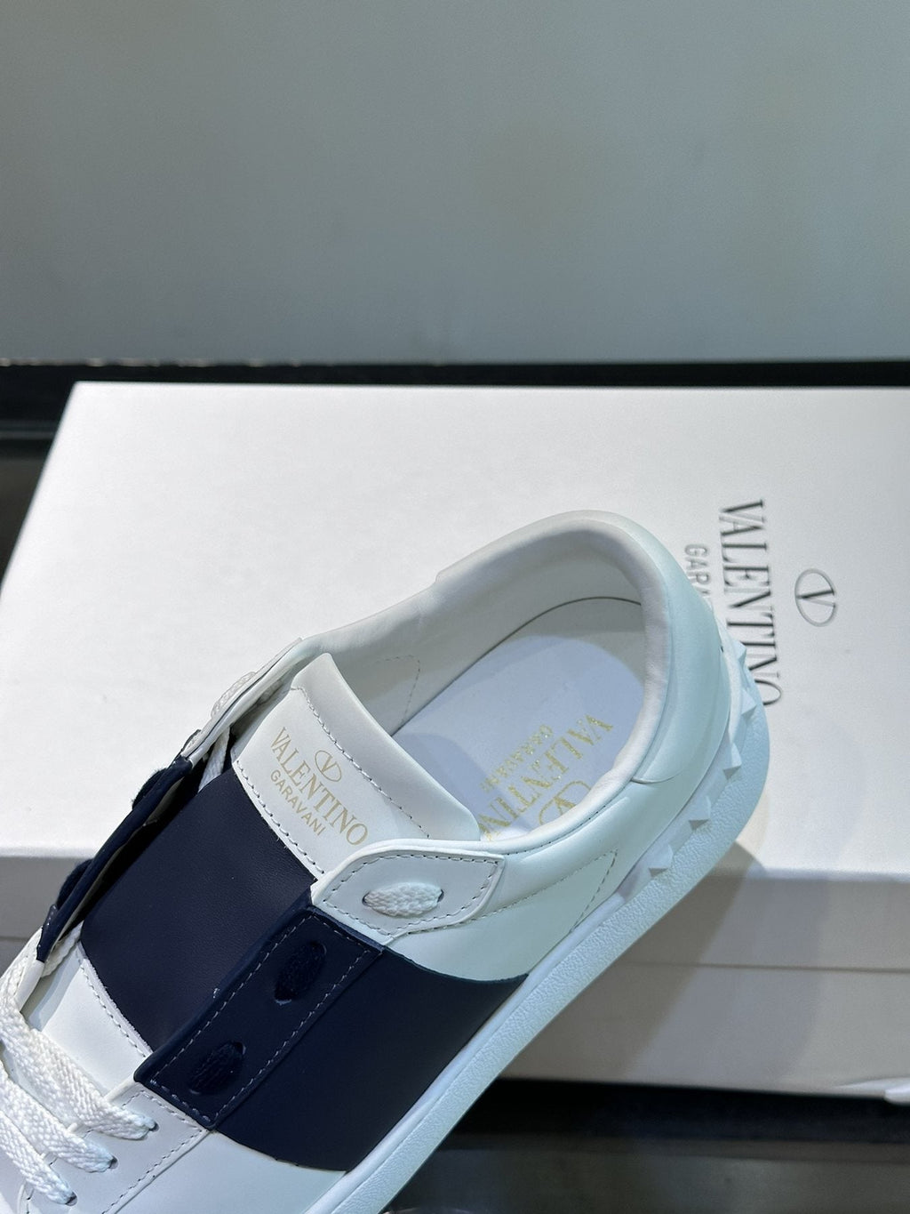 Valentino White Black Strap Low-Top Sneakers — label
