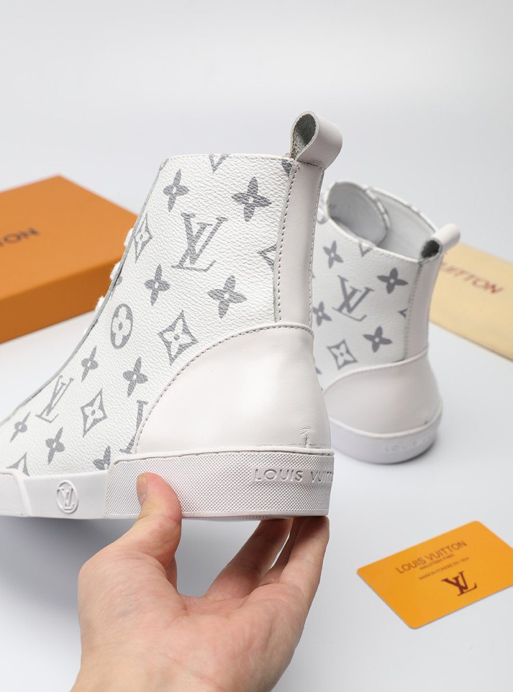 Louis Vuitton Monogram High-Top Sneakers — model