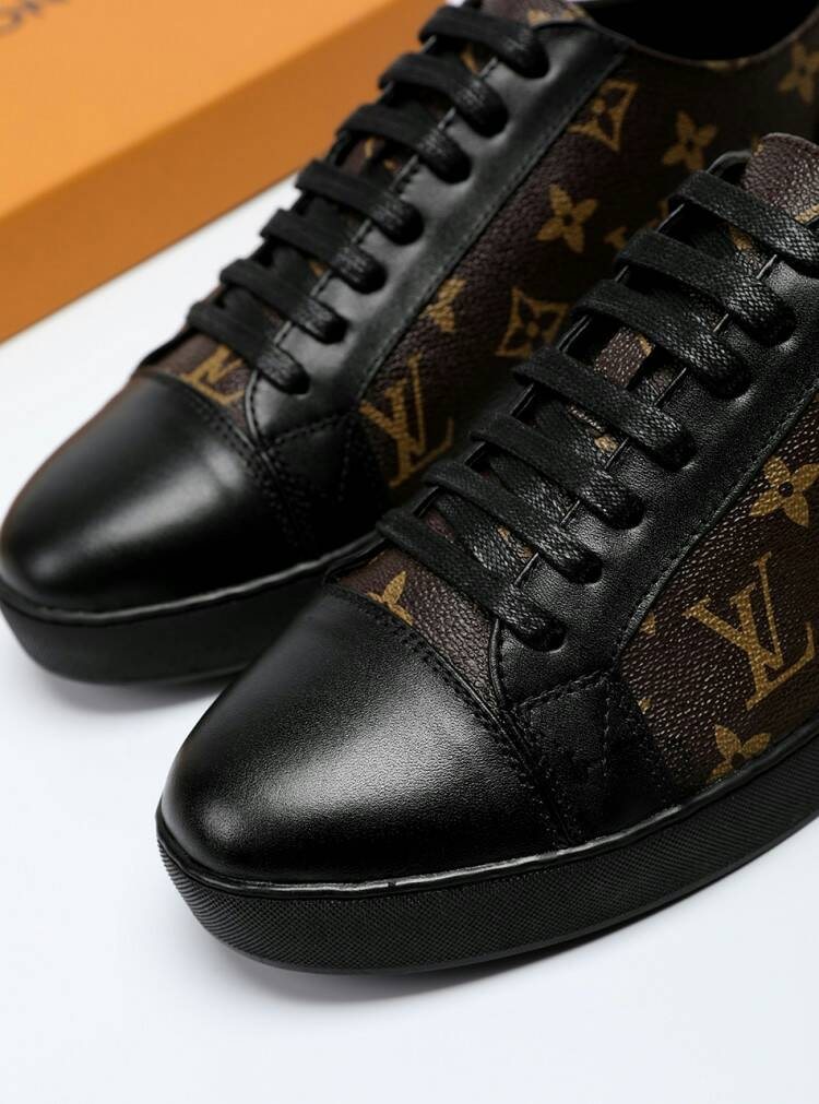 Louis Vuitton Monogram Panel Sneakers — detail