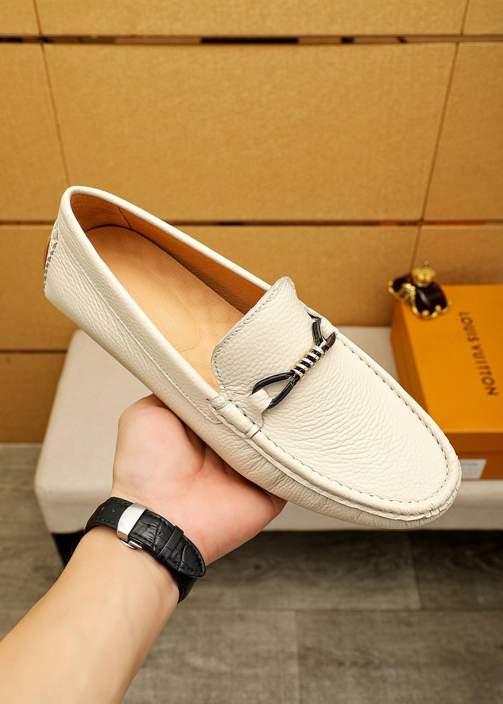 Louis Vuitton Pebble-Grain Bit Loafers — side
