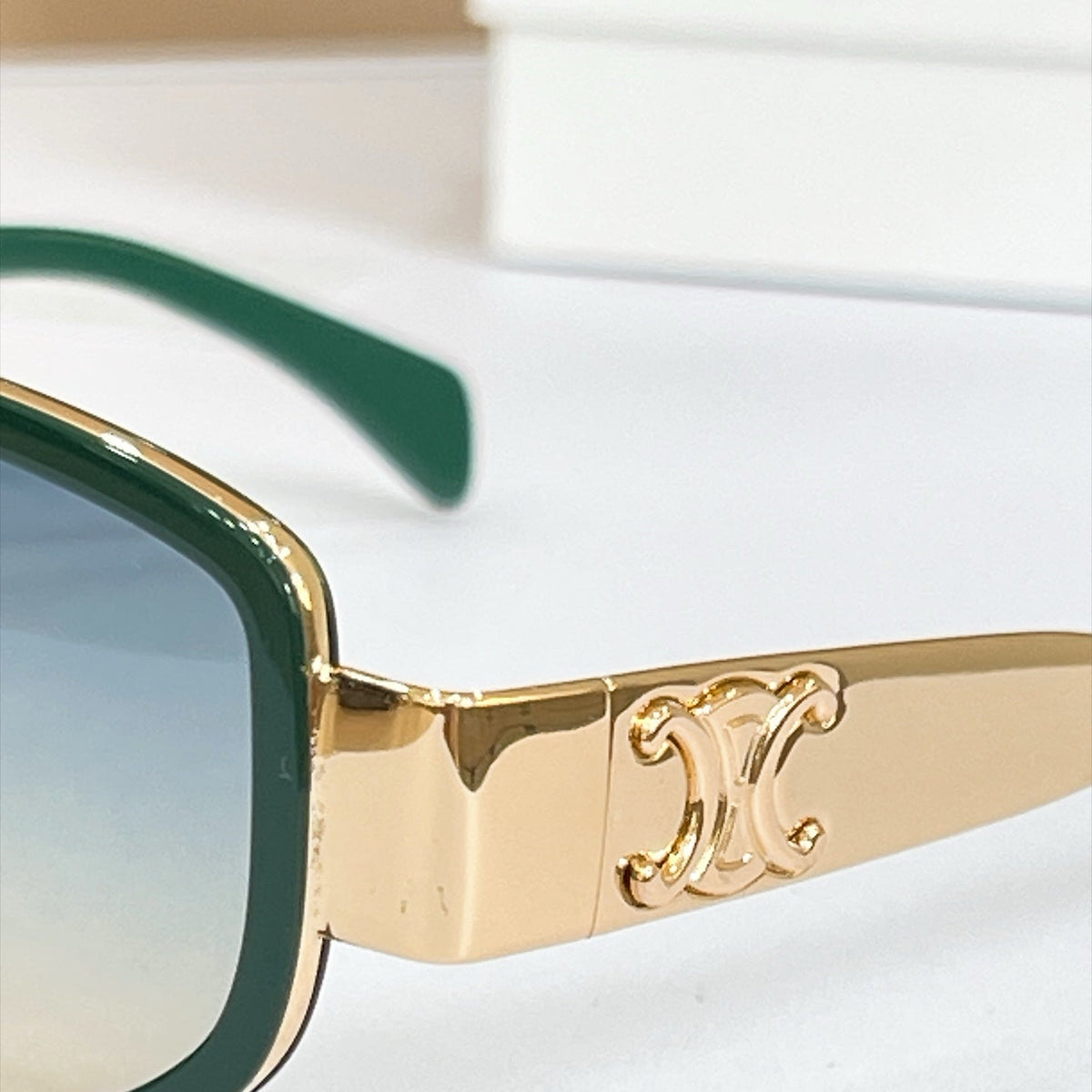 Celine Sunglasses – CL40337F